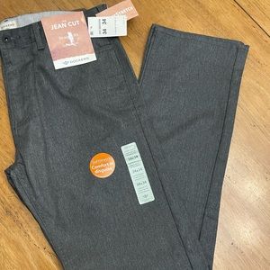 NWT Dockers straight fit